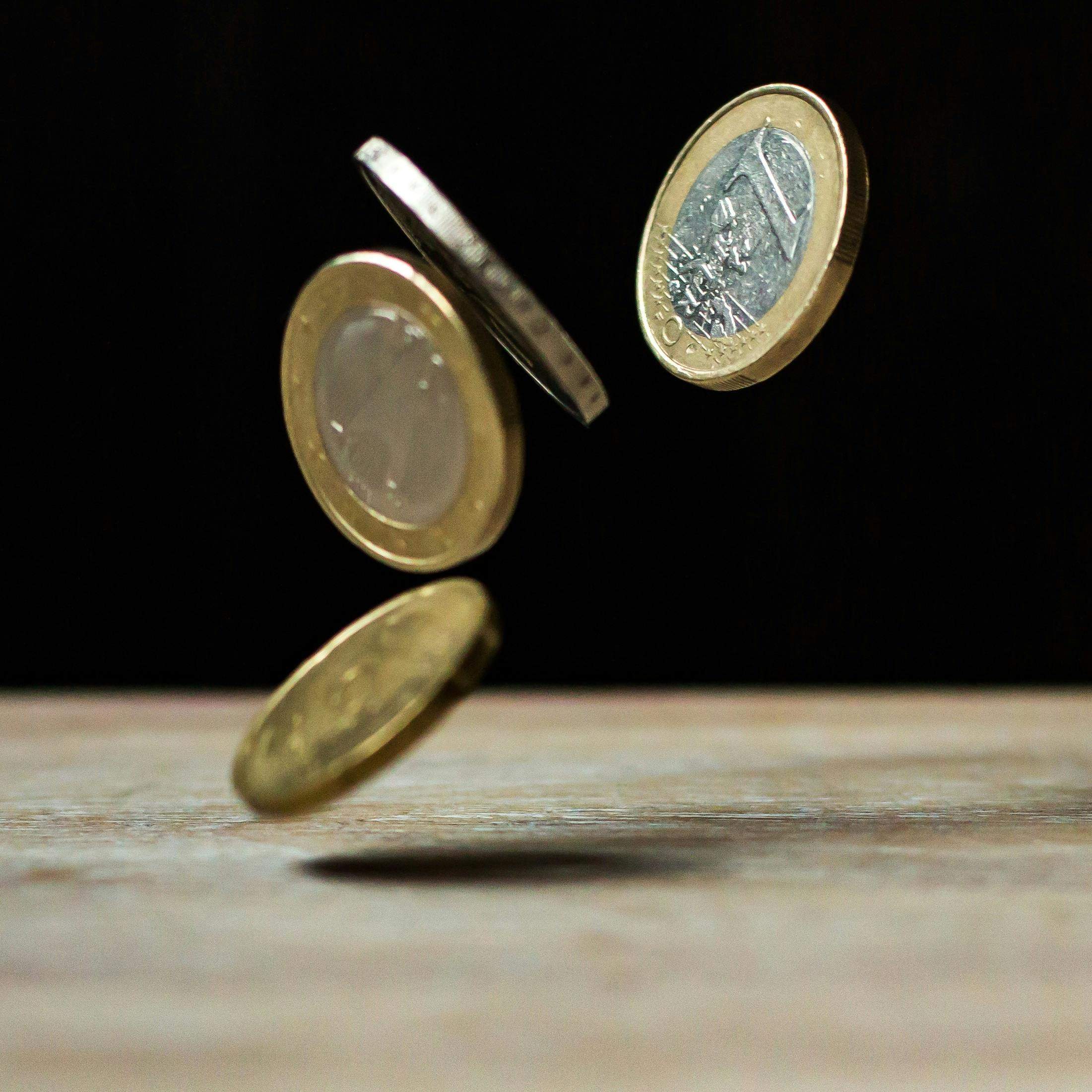 如何掌握黄金的销售价格？这些价格如何影响市场交易策略？